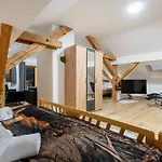 Bergchalet Valluga Apartment Steeg