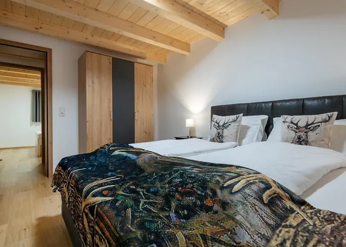 Bergchalet Valluga Apartamento Steeg