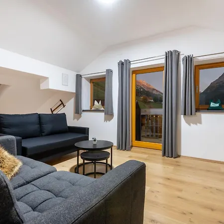 Apartament Bergchalet Valluga Steeg